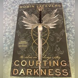 Courting Darkness (Paperback or Softback) book